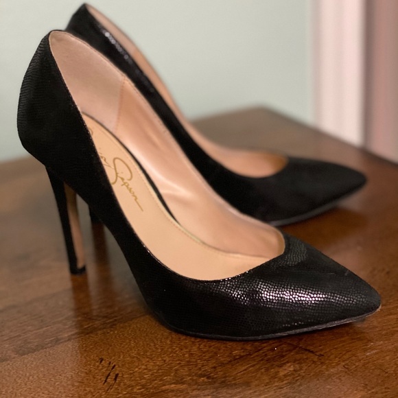 Jessica Simpson Shiny Snakeskin Stilettos - Picture 1 of 6